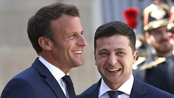 Президент Украины Владимир Зеленский и президент Франции Эммануэль Макрон